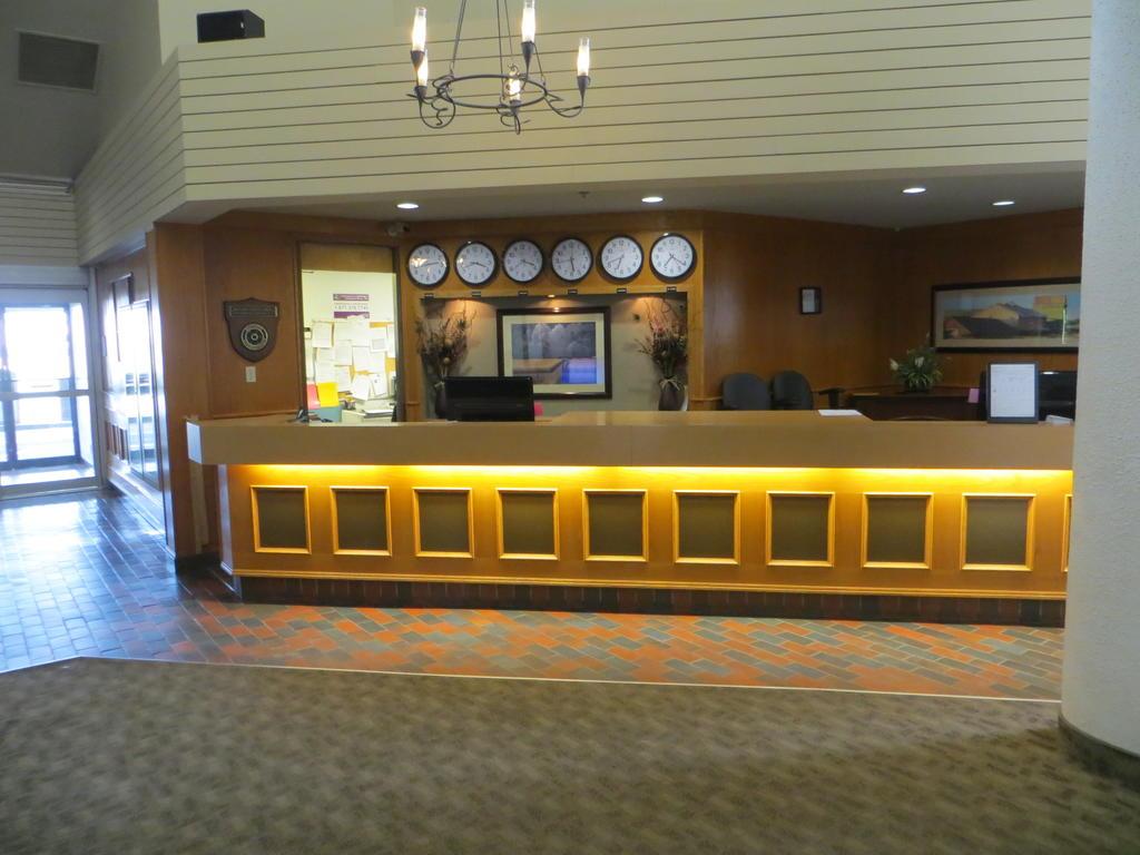 Paradise Inn&Conference Centre Grande Prairie Extérieur photo